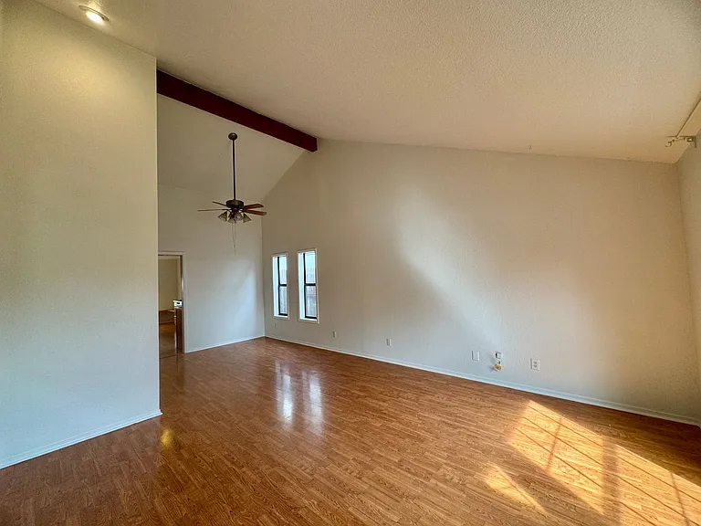 2923 Avila Bay Pl — Photo 6