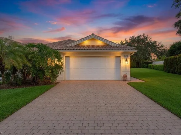 3210 Barbados LN, NAPLES, FL 34119