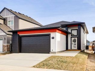 661 E Devonia Rd W, Lethbridge, AB T1J5J7