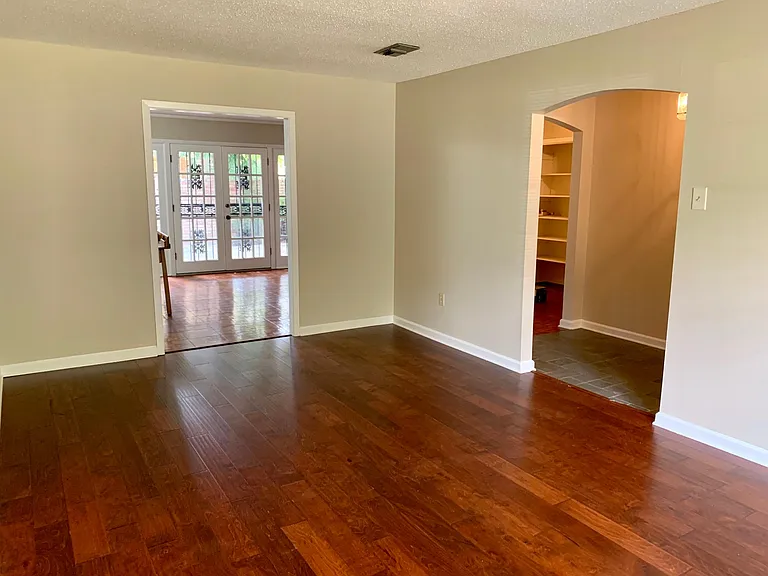 2770 Morning Glory Ave — Photo 10