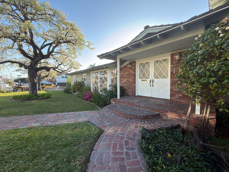 1st image of 2603 Phelan Ln