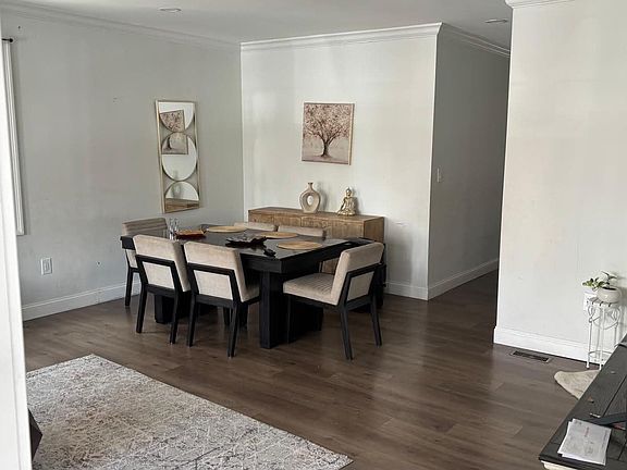 2nd image of 322 Ashton Ave Floor 1