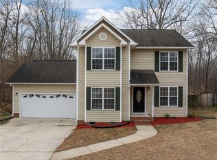 2017 Priya St, Thomasville, NC 27360