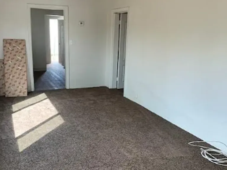 1122 E Portland St — Photo 15