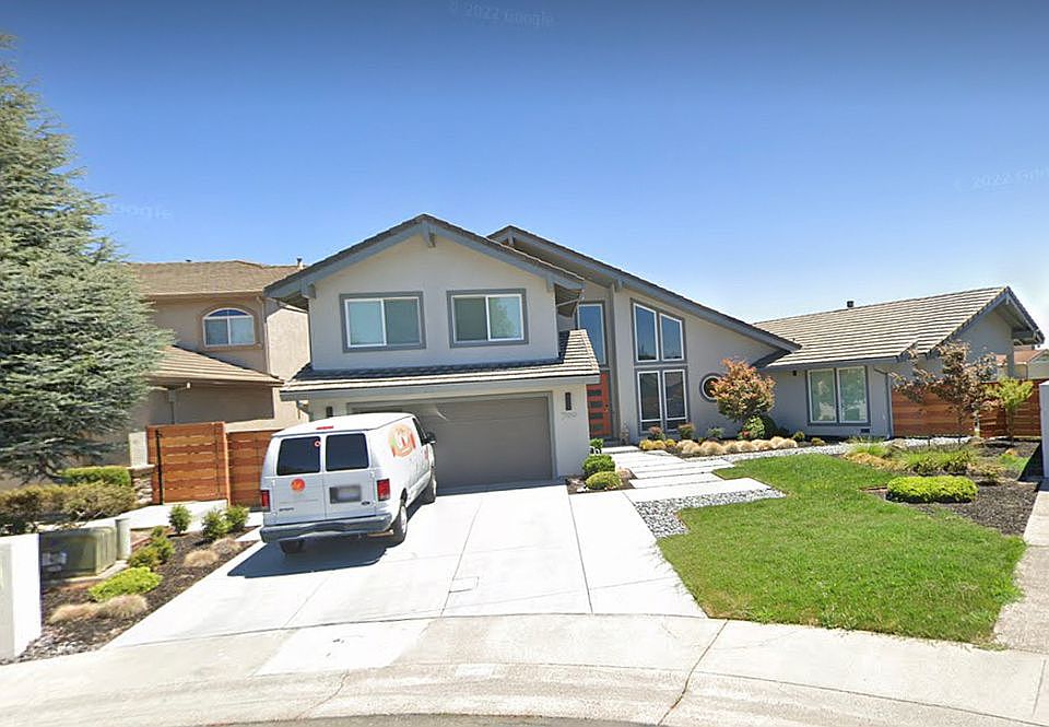 1st image of 799 Shoreside Dr