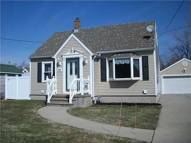 1st image of 69 Belmont St