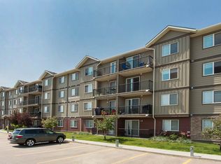 2824 22nd Ave NW, Edmonton, AB T6T 0M3