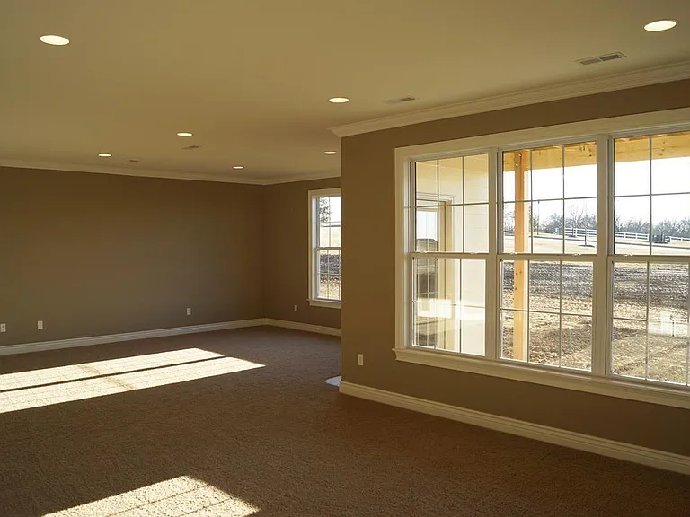 1923 Lasso Cir — Photo 29