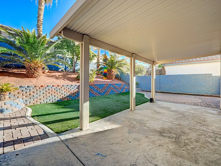 1005 Prestige Meadows Pl — Photo 45