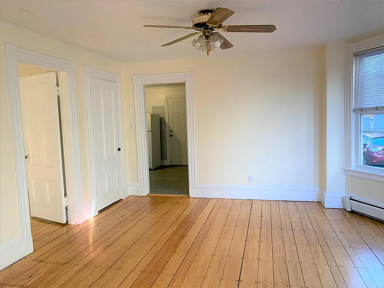 547 Broadway #2 — Photo 5