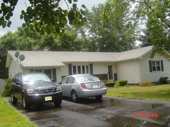 467 Flock Rd, Hamilton, NJ 08619
