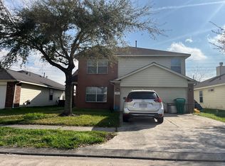 8566 Chaletford Dr, Houston, TX 77044