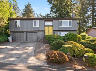 10582 SE 94th Pl, Happy Valley, OR 97086