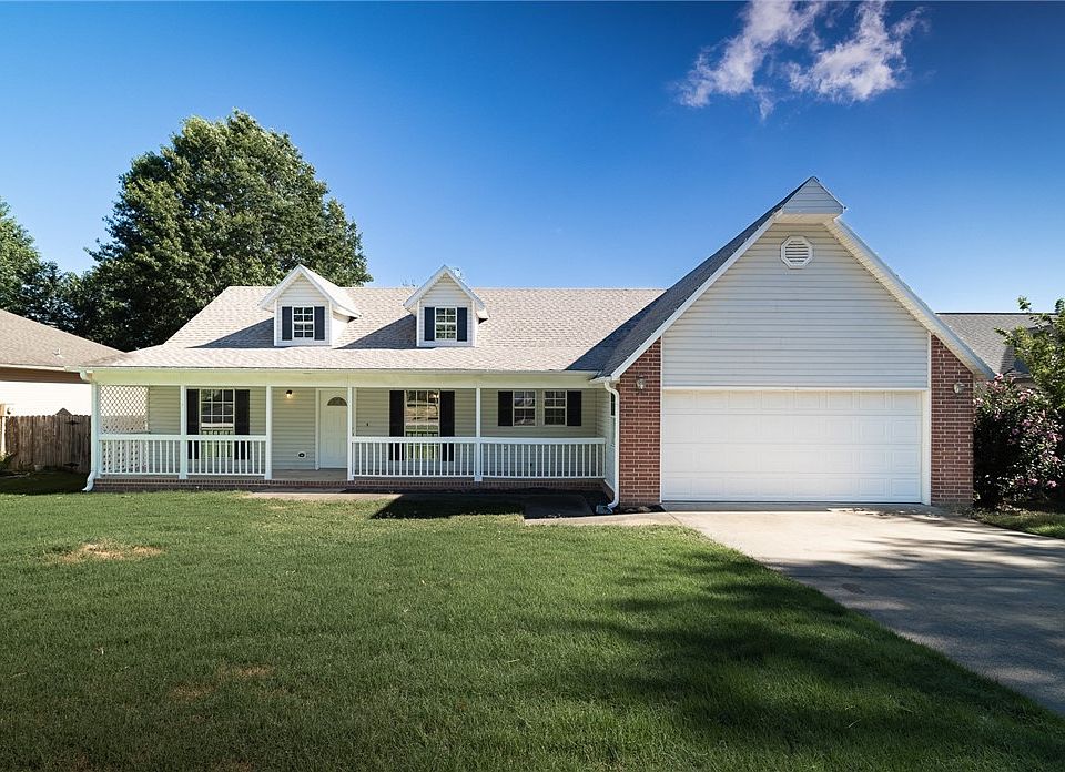 1st image of 3364 W Essex Dr