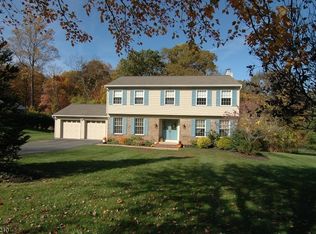 15 Lisa Dr, Budd Lake, NJ 07828