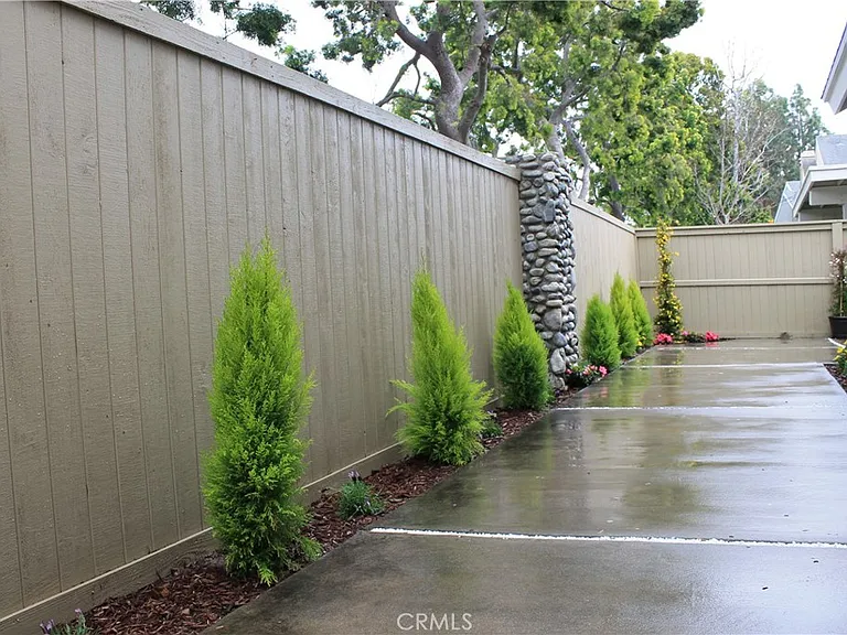 73 Fox Holw — Photo 9