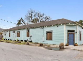 9000 Green St #A, New Orleans, LA 70118