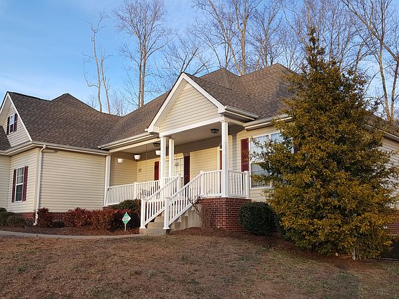 3rd image of 1326 Tannahill Way