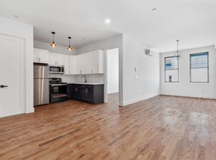 1033 Summit Ave #3R, Bronx, NY 10452