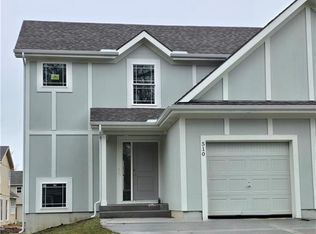 510 W Lawrence St, Spring Hill, KS 66083