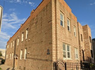 2257 W Hirsch St, Chicago, IL 60622