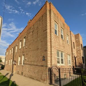 2257 W Hirsch St, Chicago, IL, 60622