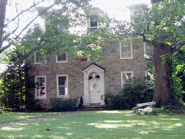 1100 Chestnut St photo 1
