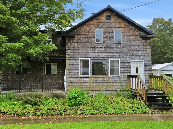 132 Broad St, Oriskany Falls, NY 13425