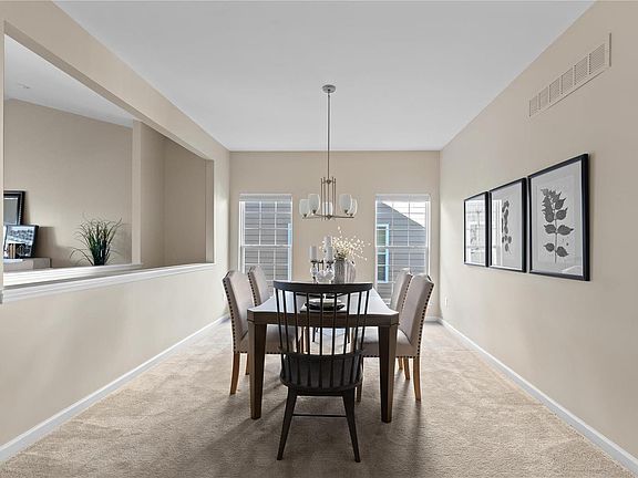 3rd image of 153 Meadows Of Wildwood Blvd