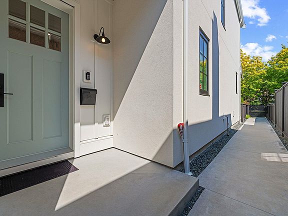 2nd image of 2848 W 19th Ave #2