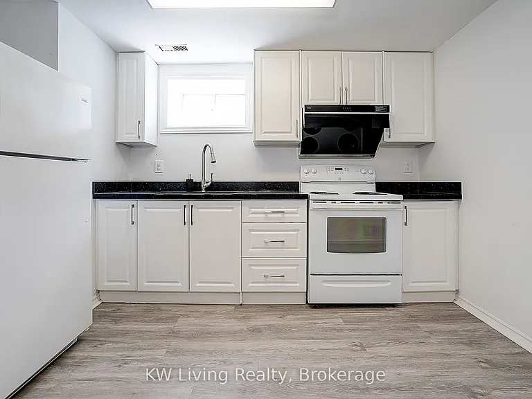 78 Roywood Dr #BASEMENT BACK — Photo 12