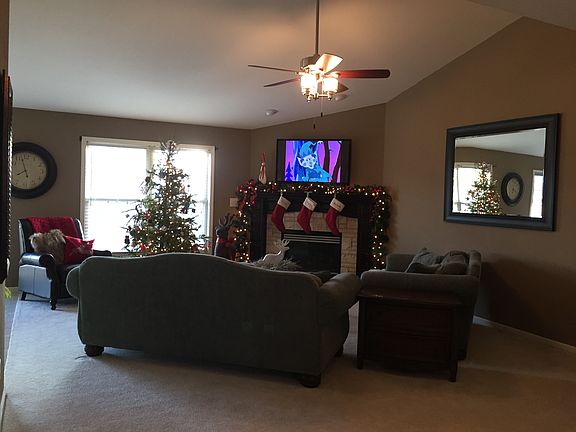 4th image of 504 N Cedar Dr