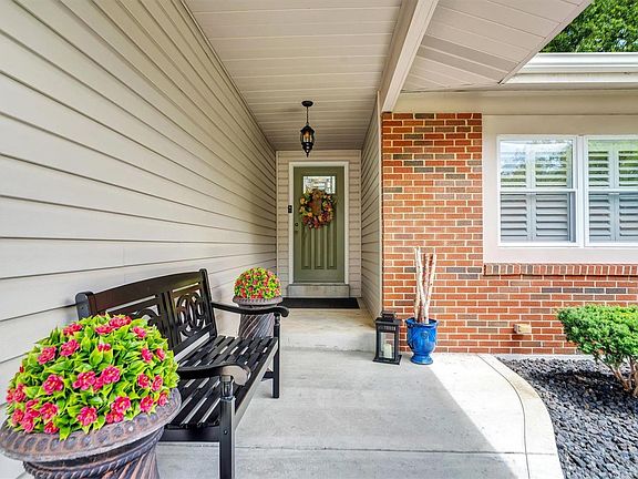 2nd image of 2219 Aileswick Dr
