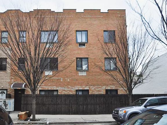 2nd image of 1057 Jefferson Ave #Bld
