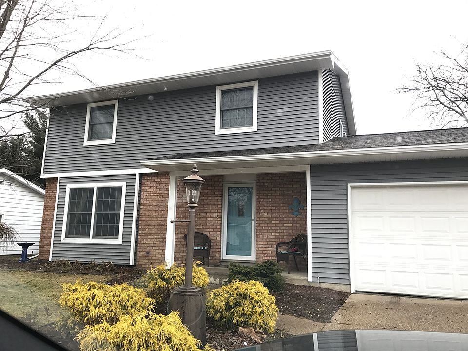 1st image of 1812 Woodland Dr