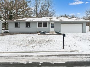 3365 Donald Ave, Eagan, MN 55121