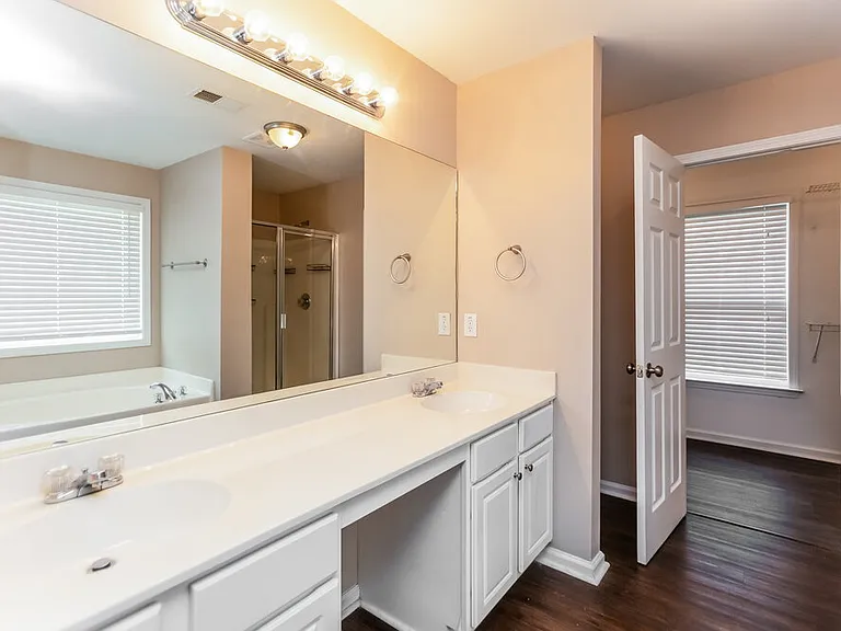417 Little River Rd — Photo 13