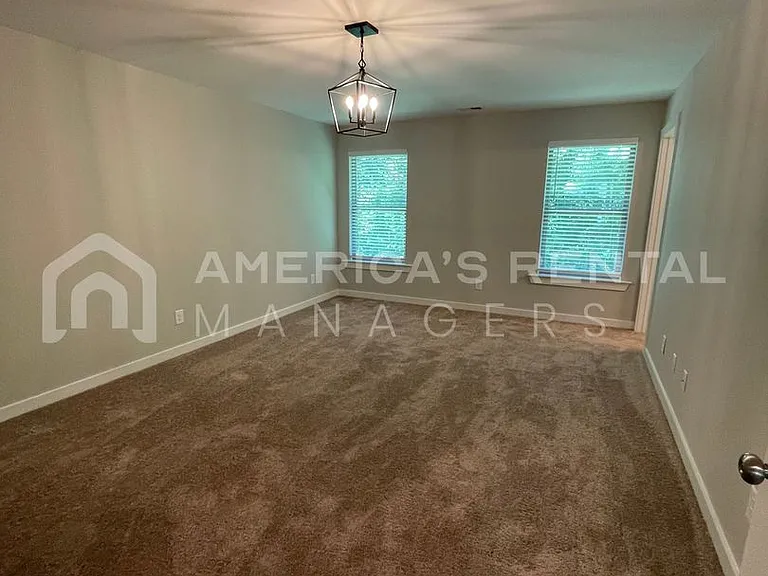 321 Shiloh Creek Dr — Photo 20