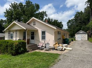 5138 Parkview Ave, Kansas City, KS 66104