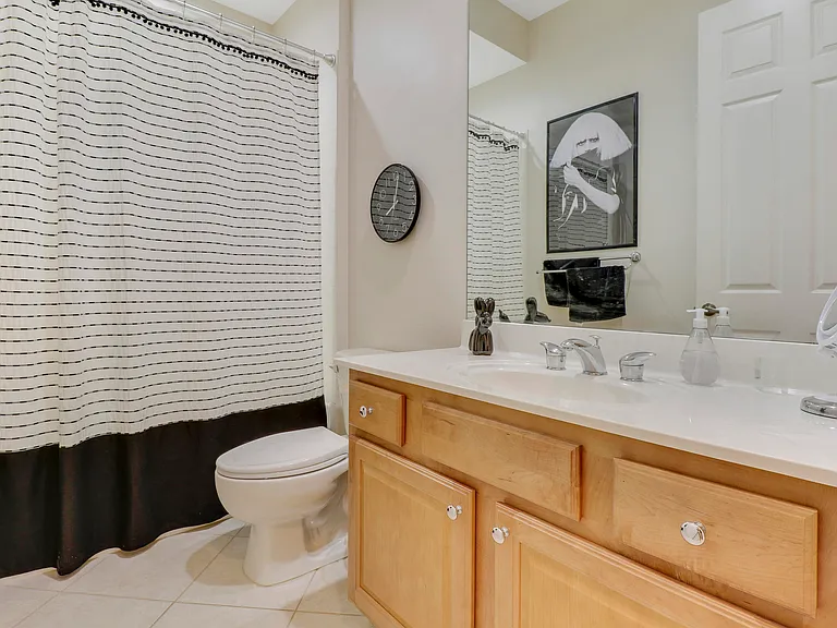 7112 Maidstone Dr — Photo 22