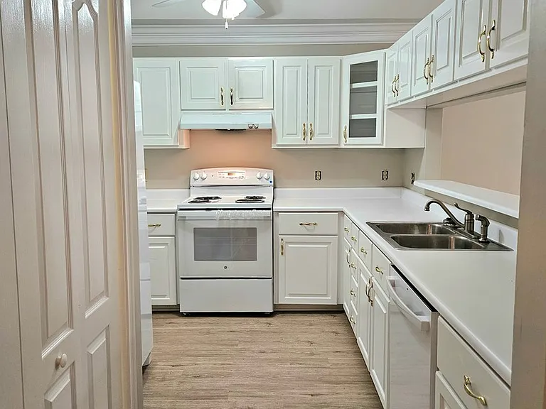 222 Tall Timbers Rd — Photo 4