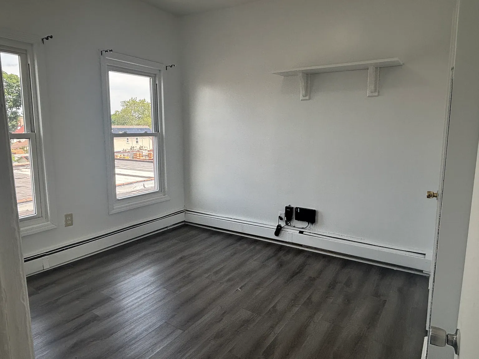 3 bed, $3,600 — Photo 3