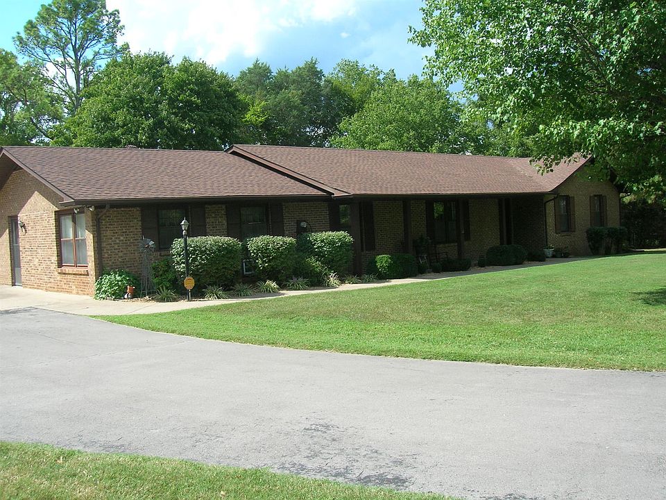 1st image of 123 Carol Dr