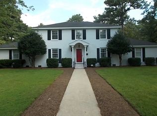 3700 Woodlawn Rd, Rocky Mount, NC 27804