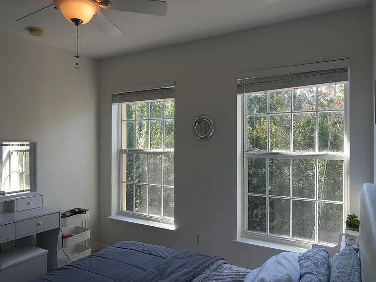 1004 Waterside Dr — Photo 44