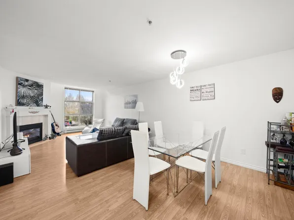2378 Rindall Ave #25, Pt Coquitlam, BC V3C 1V2