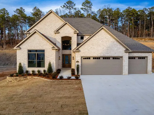 142 Abington Dr, Little Rock, AR 72223