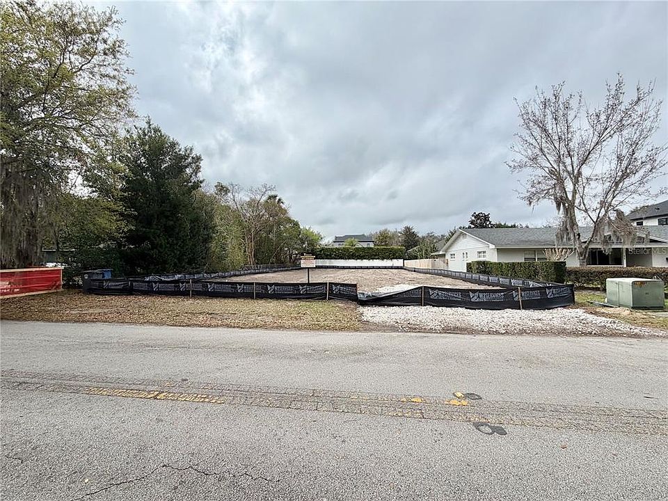 1st image of 465 N PHELPS AVENUE LOT 27
