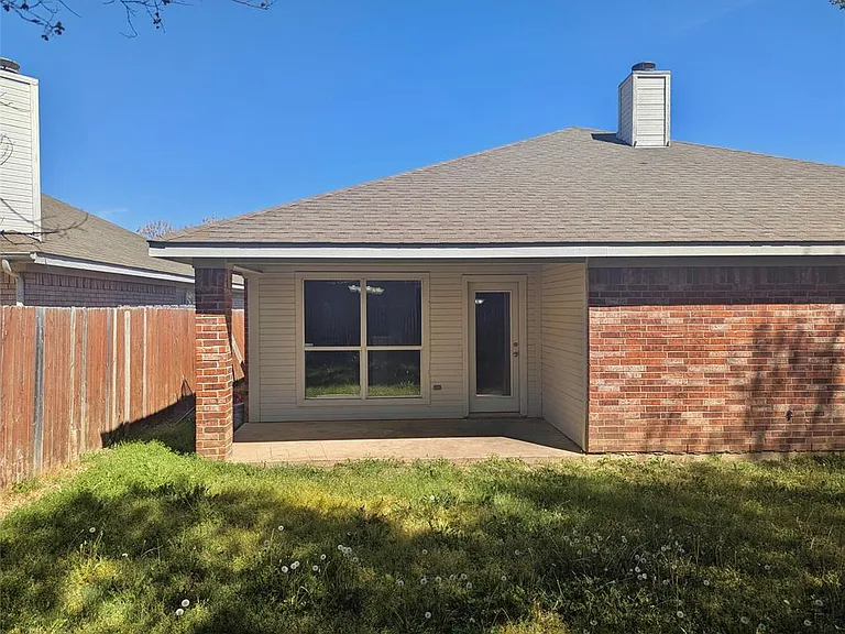 8541 Western Meadows Dr — Photo 26