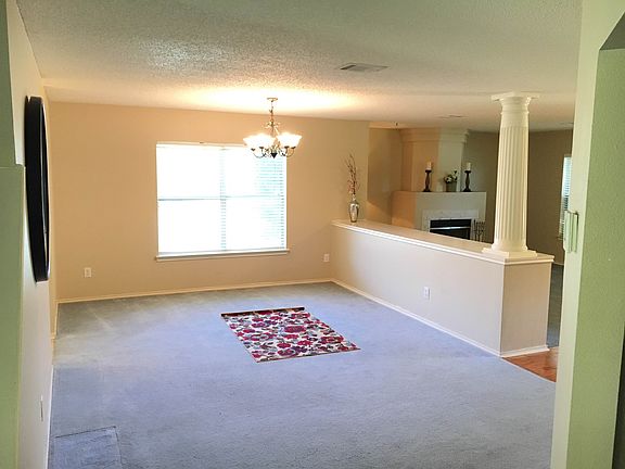5th image of 1171 Forest Bluff Trl